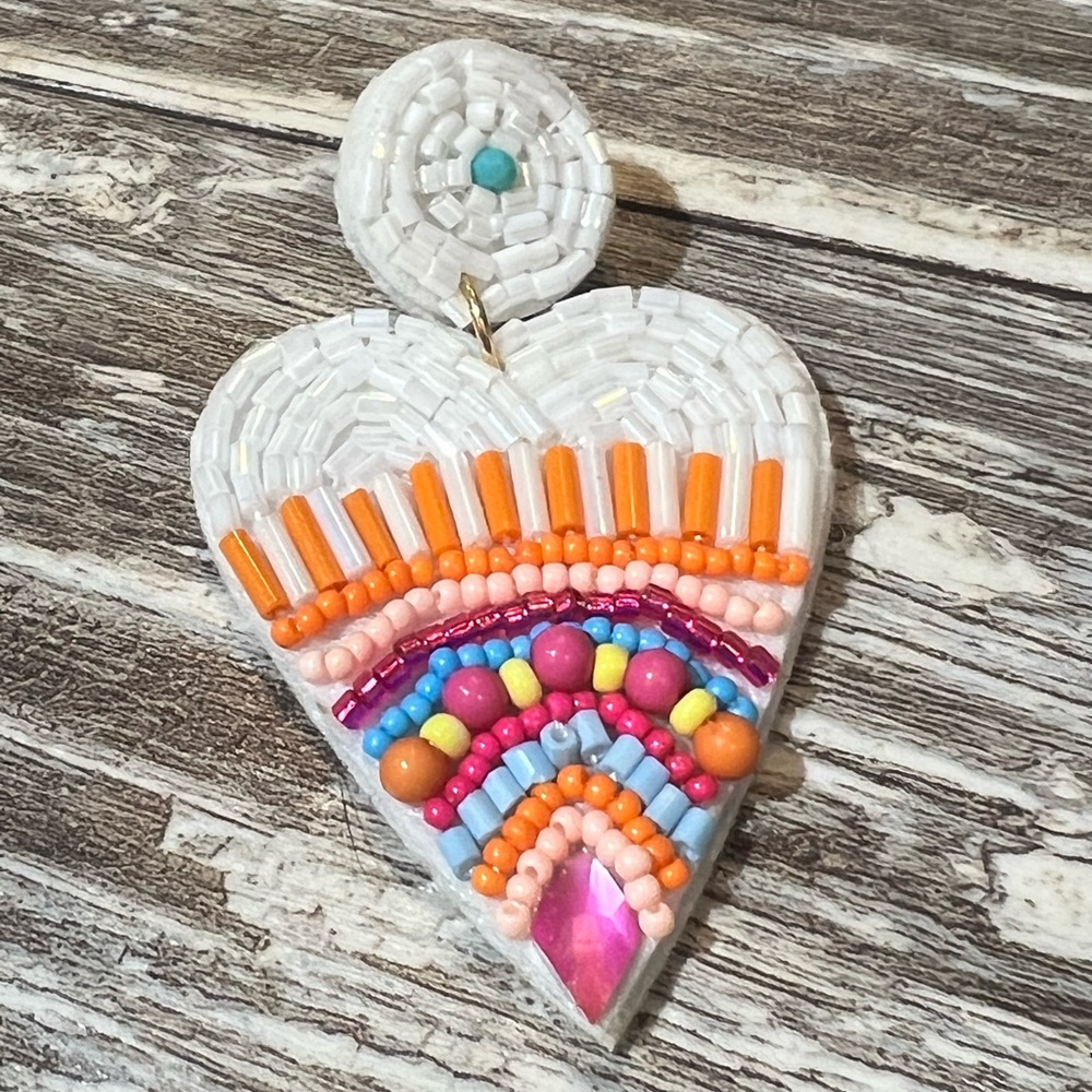 Earrings Serra Multicolor Beaded Post Back Heart Shape Felt Backed Valentine’s‎ - Picture 3 of 8